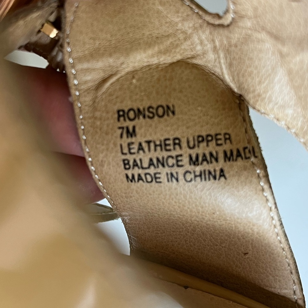 Steve Madden Ronson Sexy Three Strap Heels - Picture 6 of 7